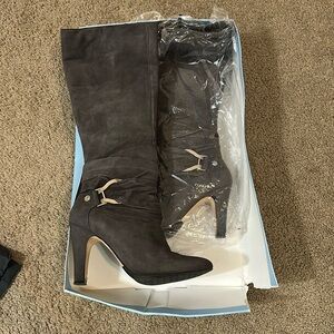 Antonio Melani women’s boots, grey size 9M